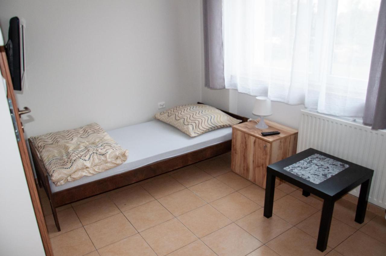 Pensjonat Dobranocka Wroclaw Ngoại thất bức ảnh