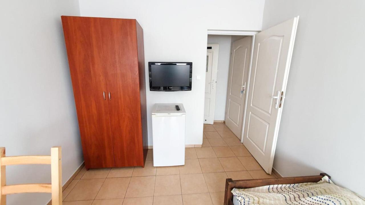 Pensjonat Dobranocka Wroclaw Ngoại thất bức ảnh